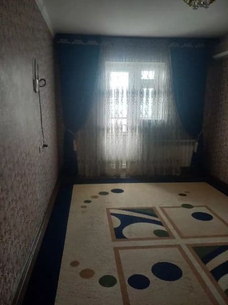 Yangihayot tumani 8 huduh 36 dom qushnilar juda yaxshi.