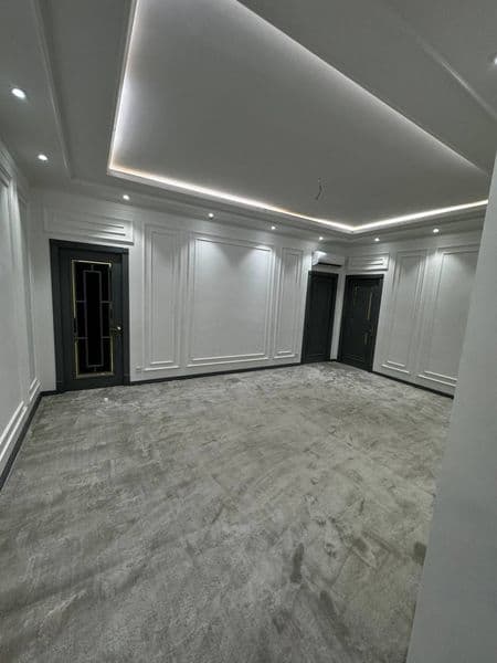 Район - Алмазарский<br />
Ориентир - Сагбон<br />
Комнат - 3