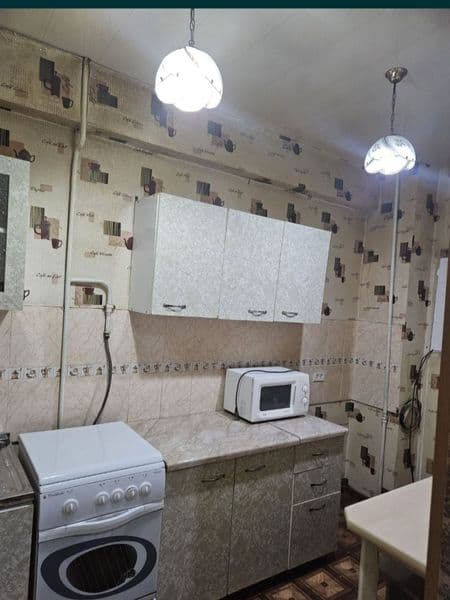 Yunusobodda holati alo uy ijaraga beriladi <br />
Yashash uc