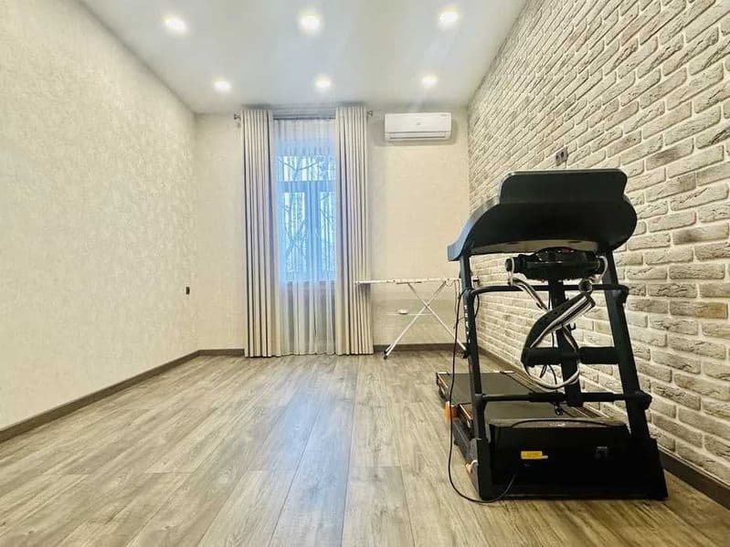 Ориентир - Бывший Пед Институт <br />
Город - Ташкент<br />
 — фото 5