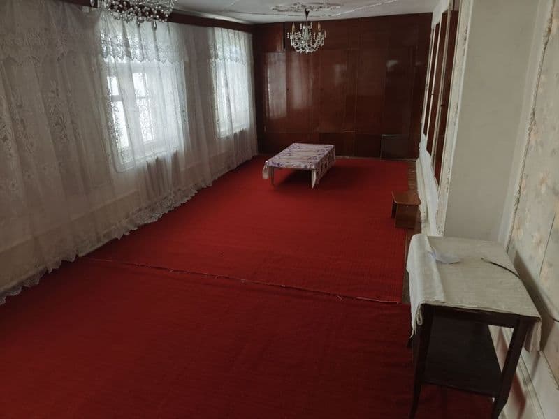 Arenda  3 xona 300 ye Xasanboy 303.maktab<br />
<br />
Oilag