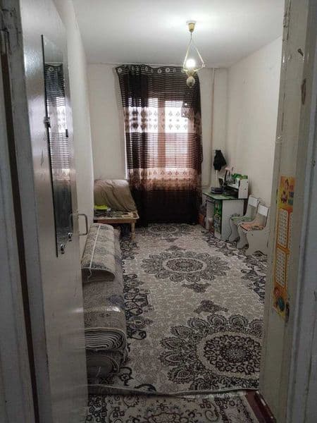 Сдается квартира Юнусабад 12 квартал. 2 комнатная 2 этаж. Пу