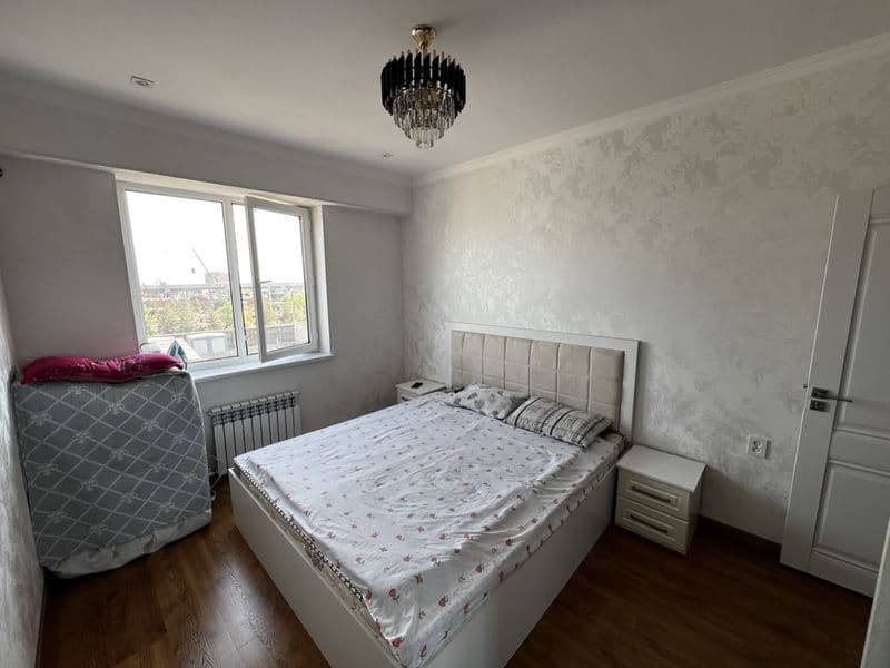 Ориентир: Куйлик Ота Масжиди, Compass Савдо Маркази ва Куйли