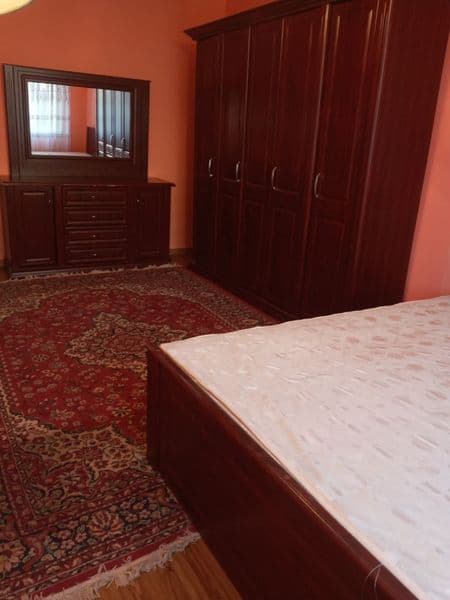 Сдам в аренду 3.комн квартиру на 2.этаже 5 этаж дома с обста — фото 2