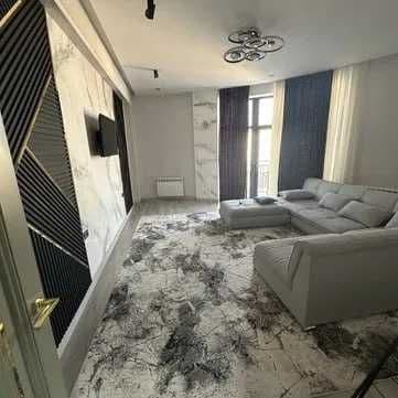 Район: Шайхантахурский<br />
Адрес: Лабзак <br />
<br />
• К — фото 2