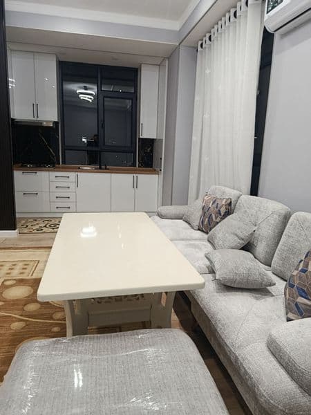 Manzil Yakkasaroy<br />
Uy turi navastroyka 2023<br />
Цена: