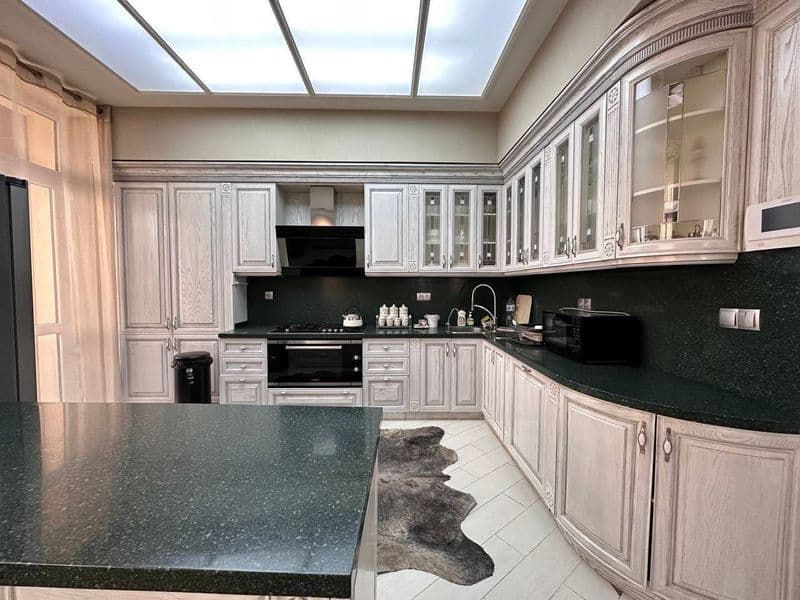 Ойбек Шефченка 5 комнт к Шикарная квартира в новостройке — фото 3