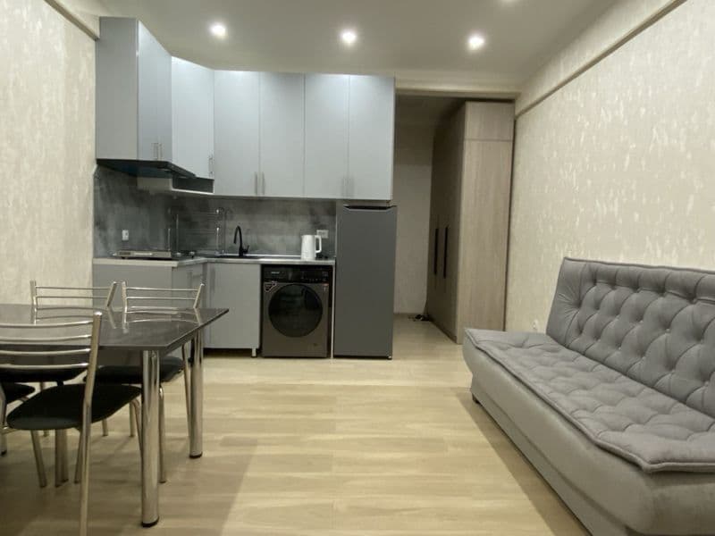 Сдается студия. Квартира новая, были только одни жильцы. В о