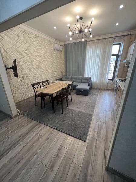 3-х комнатная квартира с евроремонтом в жилом комплексе «Jan