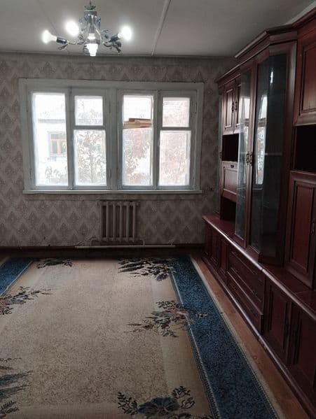 Сдаётся в аренду 2-комнатная квартира в среднем состоянии. Д