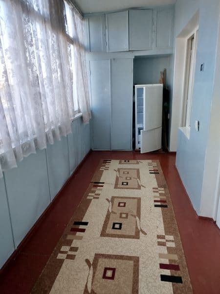 На массиве Феруза ориентир на против ЭКО базара сдам уютную 