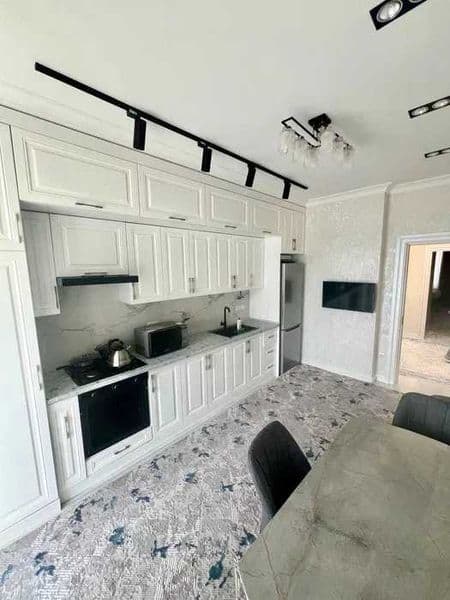 Сдаётся шикарная 3-комнатная квартира<br />
<br />
Район: Юн — фото 4