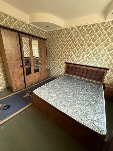 Срочня сдается квартира мирободские район Електра Апарат 2 э