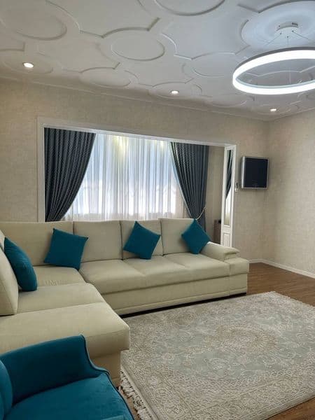 Сдаю полностью укомплектованнаю квартиру на Нукусской<br />
