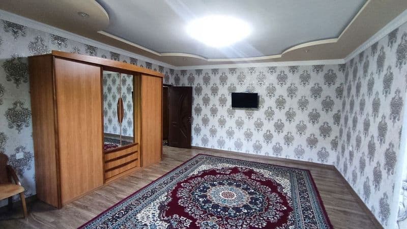 Сдаётся в аренду 2 комнатная на 4 этаже 9 этажность<br />
Бе — фото 2