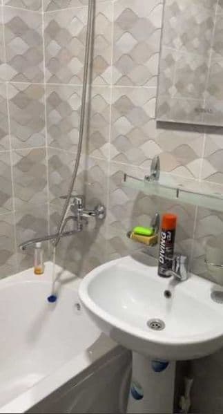 Сдается только что освободившаяся 1 комнатная квартира возле — фото 2