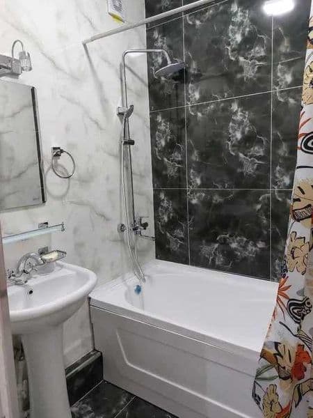 Район: Яшнабадский<br />
Адрес: Ассалом Сохил<br />
<br />
• — фото 4