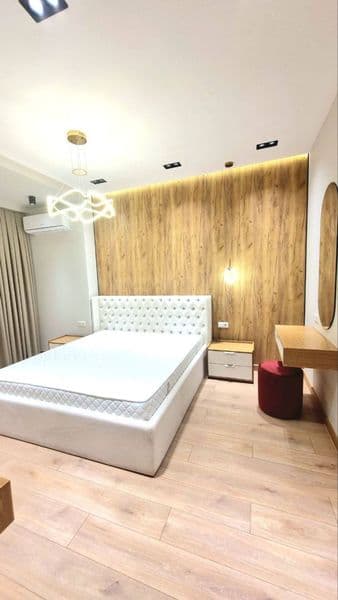 Элитный апартамент<br />
Район: Мирабад<br />
4/3/12<br />
Т