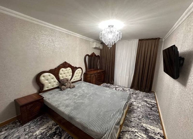 Yakkasaroy tumani Moljal, Grand Mir Hotel orqasi 2 xona uy h