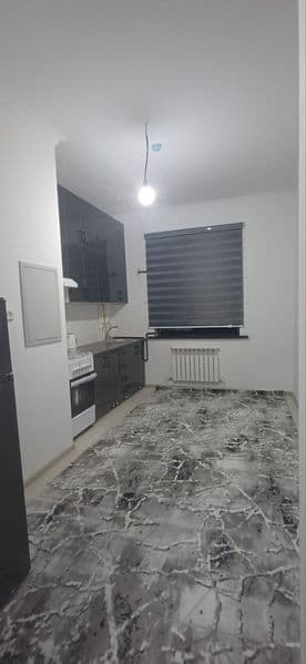 Oilaga uzoq muddatga ijaraga beraman metroga qulay joyda joy