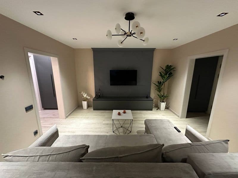 Квартира полностью обставлена мебелью и техникой звоните ест — фото 2