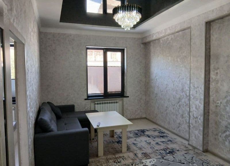 Mebel bilan jihozlangan<br />
Maishiy texnikalar bor<br />
I