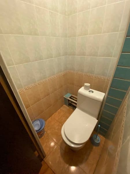 Mirzo Ulugʻbek TTZ 4 da 3 xona kv ijaraga beriladi oilaga ha