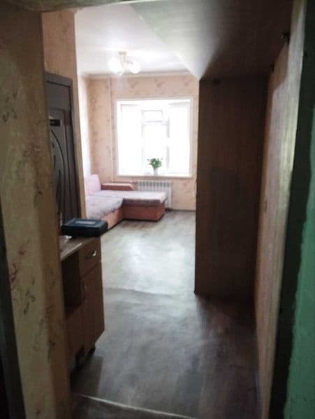 Аренда 1 комнатная . Бывшие общежитие.<br />
2.8000.000 сум 