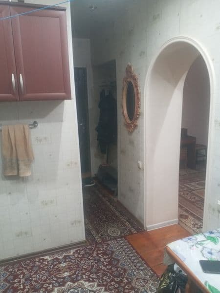 Сдается квартира М.Улугбек район Буз-2.  2 ком переделона на