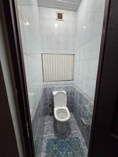 Дом вдоль дороги. Квартира 3 х комнатная переделанная на 4.  — фото 2