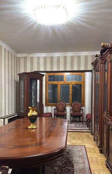 Юнусобот 18 кварталда 3 хонали шинам уй ижарага бериладихола