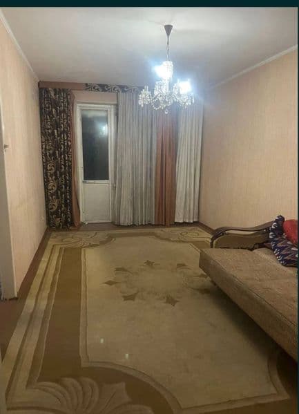 Yakkasaroy kvartira ijaraga berilad 2*3 qilingan.<br />
Oila