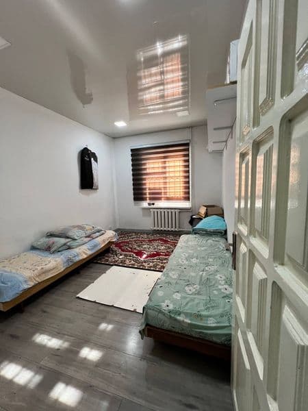 Сдаю комнату в Бадамзаре с кроватью и другими принадлежностя — фото 2