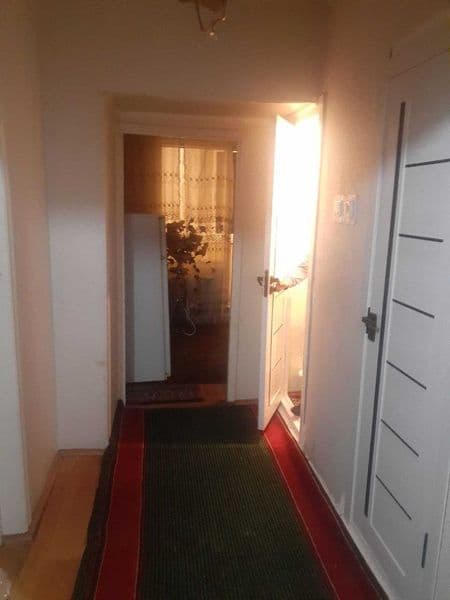 Срочно сдется в аренду 2-х квартира балкон 2х6  в Мирзо Улуг