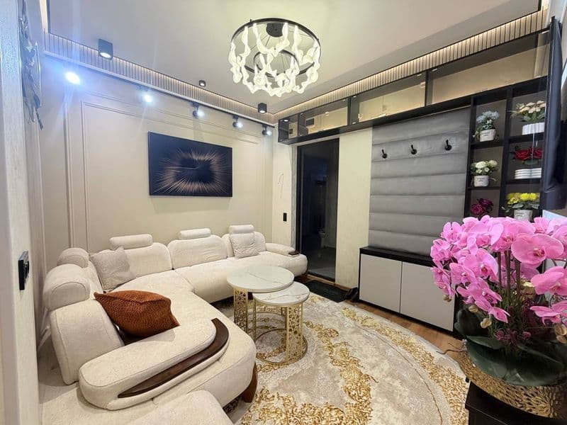 Manzili: Yunusobod tumani 4 kvartal <br />
 Moʻljali:Shohsar