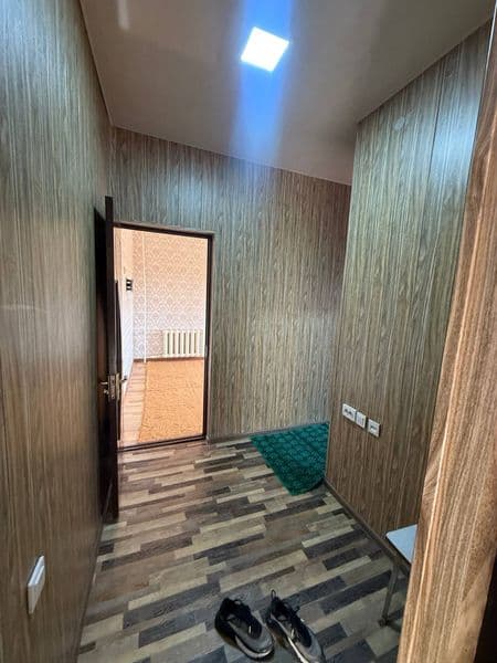 Sergeli tumani sputnik 16 da joylashgan 1 honalik uy ijaraga