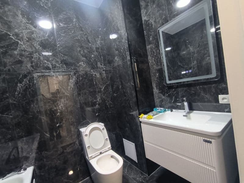 Сдаётся уютная евродвушка в хорошем районе.<br />
Квартира с — фото 3