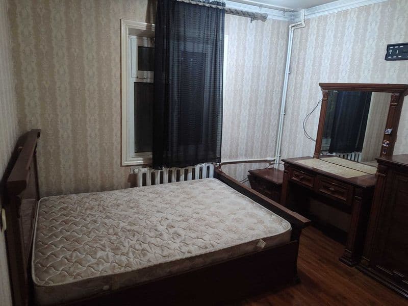 Сдаётся квартира 2 комнатная со среднем ремонтом на алгоритм — фото 4