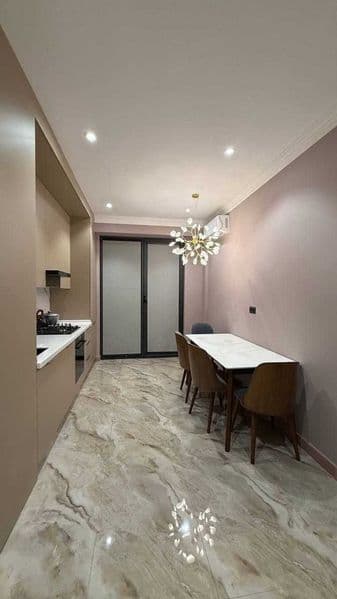 Сдаётся квартира на ЖК City Life<br />
Ориентир - ЖК Piramit