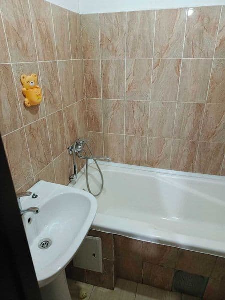 Квартира своя, срочно сдаётся,  2/4/7 66 кв.м. Янгихаят 8 ми — фото 3