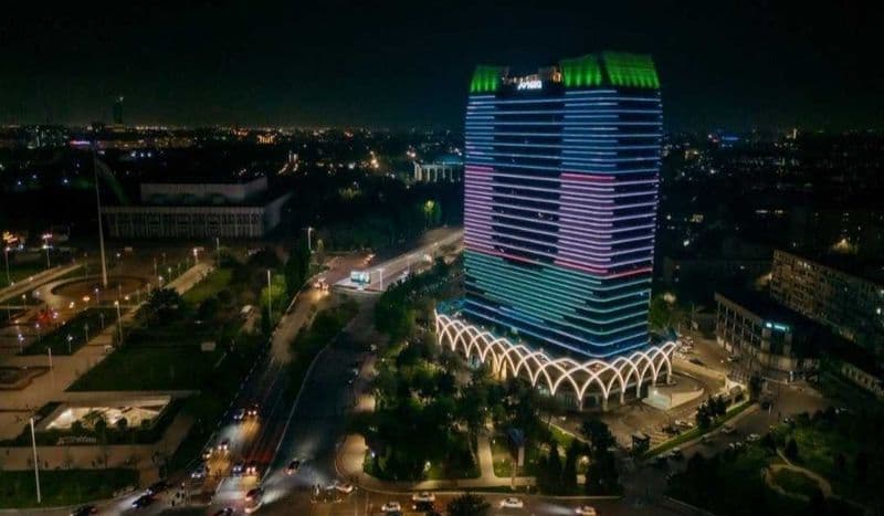 НОВОСТРОЙКА<br />
Район: Шайхантахурски<br />
Ориентир: Друж