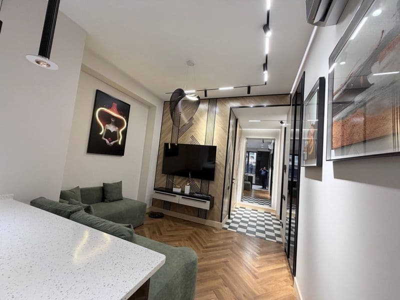 Сдаётся отличная квартира в центре города. Со всеми удобства — фото 2