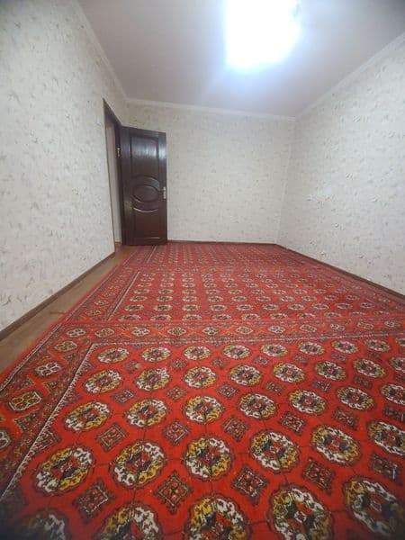 Чилонзор 25кв.денов кафе тарафи богчани ёнида.1хона 3этаж ги