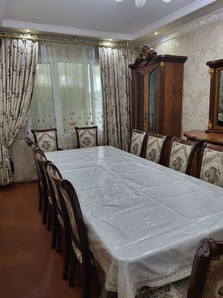 Аренда коракамиш 3.хонали оилага берилади расмдаги уй хамма 