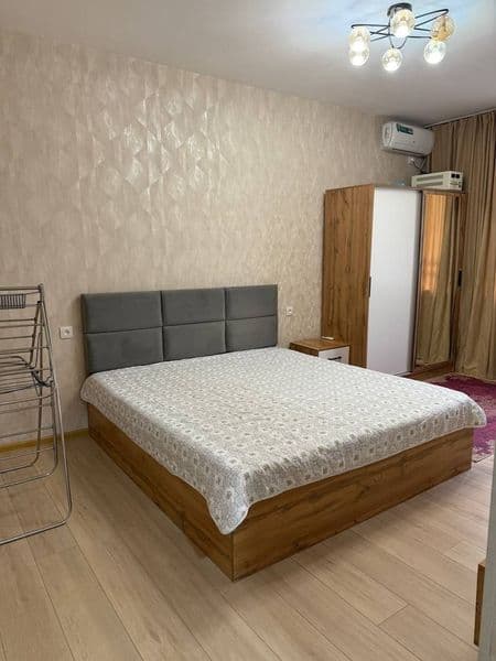 Местоположение:<br />
Чиланзар 2 квартал.<br />
<br />
Рядом — фото 3