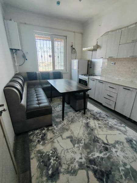 Сергели - 8 худуд 2/14/16 аренда 400 <br />
Хамма шароити бо