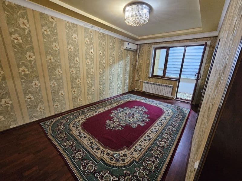 Срочно Сдается двухкомнатные квартира переделано на трех не 