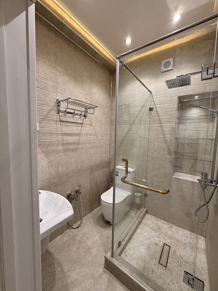 4-х комнатная квартира, 2 санузла, 5 кондиционера, два балко — фото 5