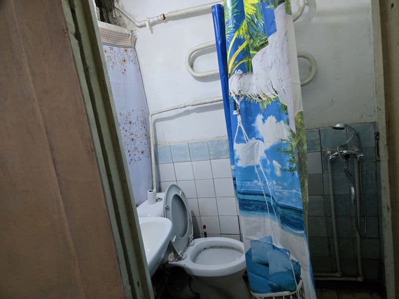 Миробод туман.Эски Саракулкада 5-этажли гиштли уйни 2-этажид — фото 2