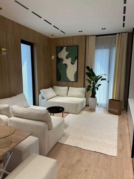 К вашему вниманию рады представить 2 х комнатную квартиру на